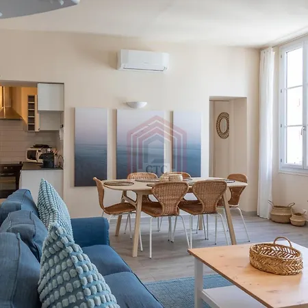 Rue D'antibes: Agreable Quatre Pieces Apartmán Cannes